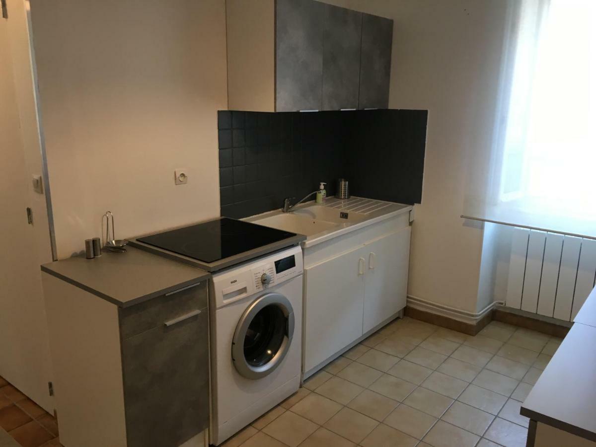Charmant T2 Rdc Dans Residence Avec Parc Arbore 圣皮埃尔－勒穆捷 外观 照片